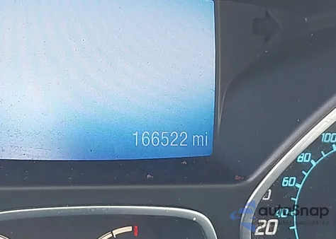 2013 Ford Escape Se z USA, uszkodzony, nr VIN 1FMCU9GX3DUA51379